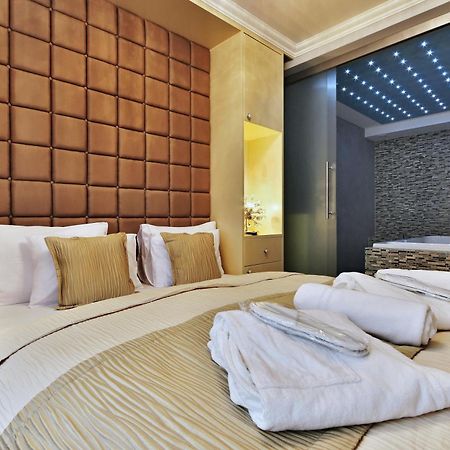 Wellness Hotel Republika 24 Apartments Plzeň Esterno foto